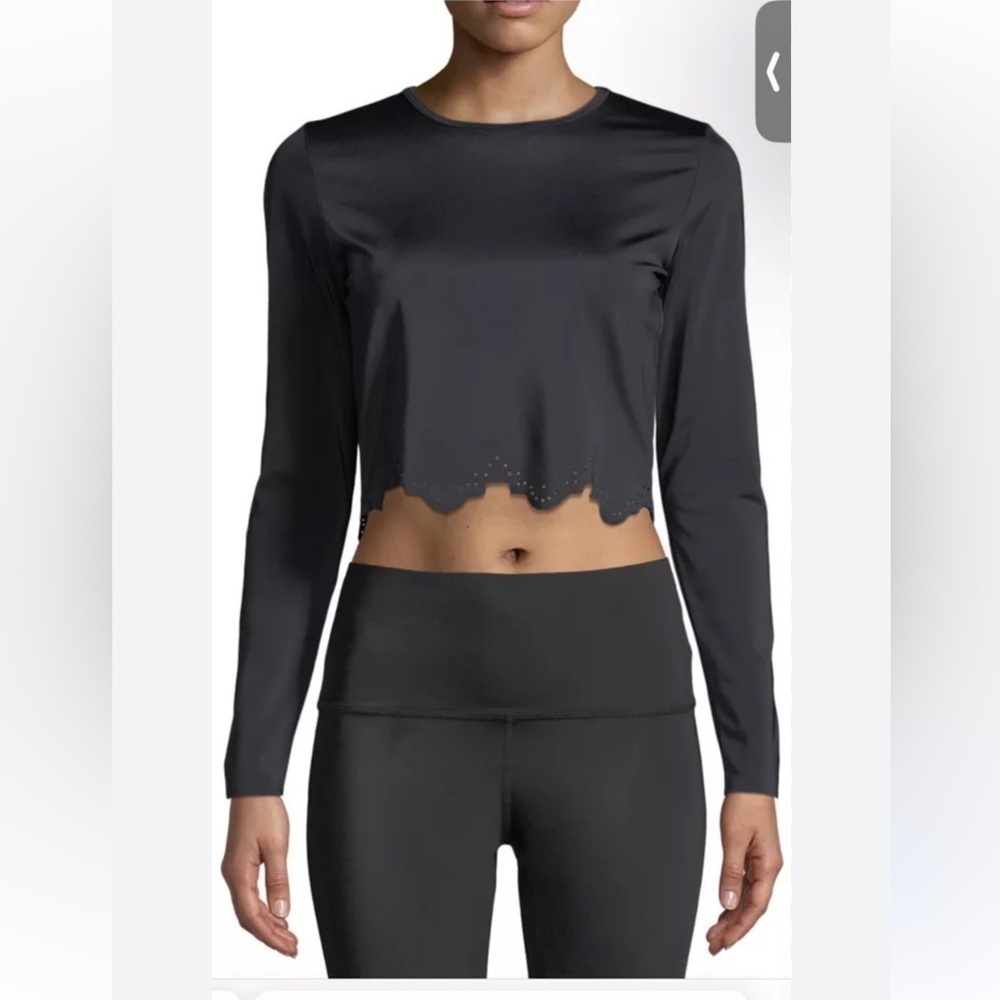 Beyond Yoga Scalloped Long Sleeve Top! NWT!